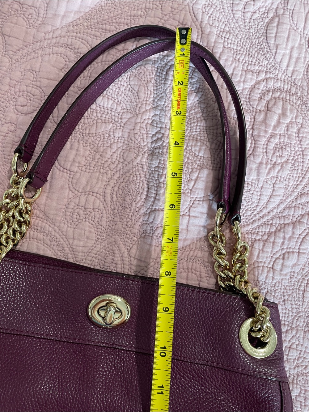 Coach Turnlock Edie Purse Pebbled Leather Shoulder Bag in Plum w/ Gold Hardware - Picture 14 of 16